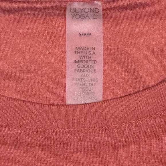 Beyond Yoga Featherweight Rebalance Tank - Picture 2 of 2